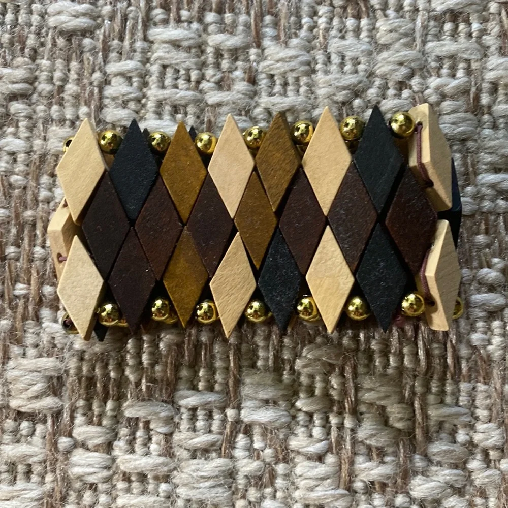 Wood cuff stretch bracelet, one size fits all!